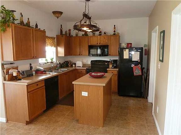 2nd image of 12628 Braddock Ln