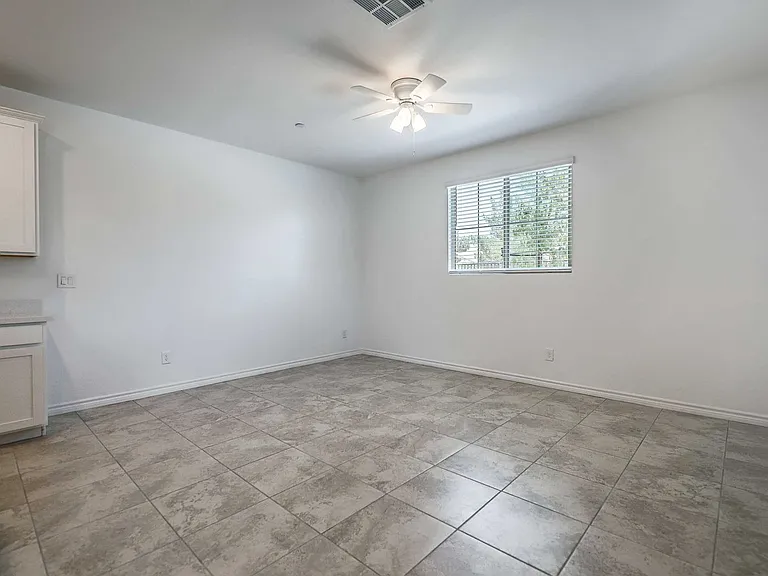 6478 Silver Estates Ave — Photo 5