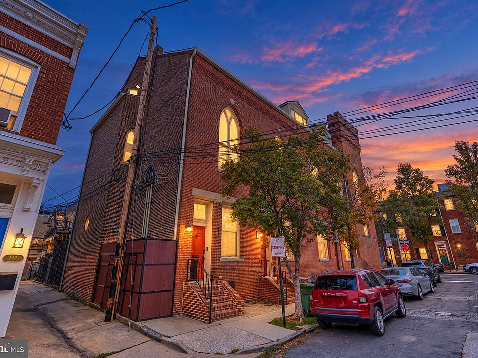 1st image of 144 E Clement St #A