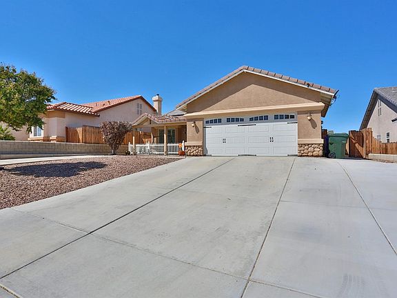 5th image of 13126 Sunset Canyon Way