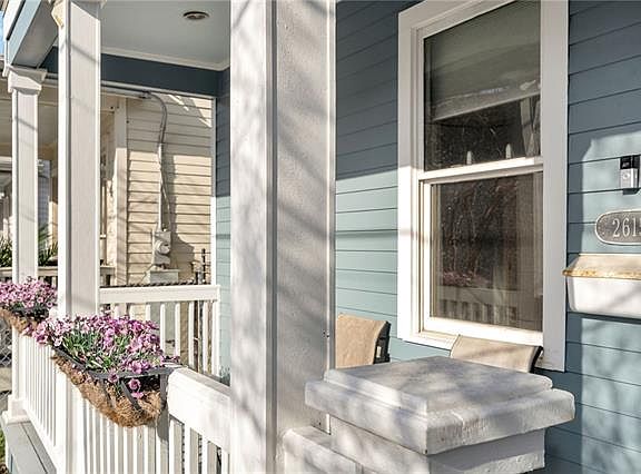 2nd image of 2615 Saint Thomas St #2615