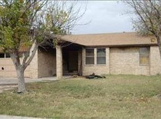 1105 Purdue Dr, Roswell, NM 88203