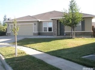 357 Wolfpack Ct, Patterson, CA 95363