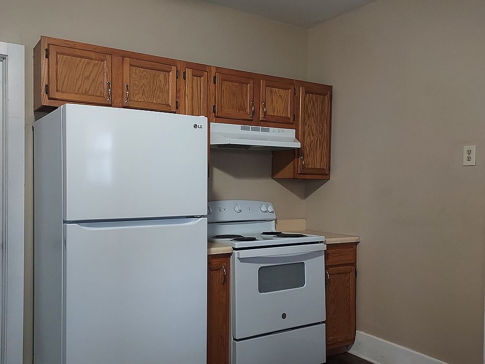 1st image of 217 N Cedar St