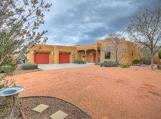 620 Montoya St NW, Albuquerque, NM 87104