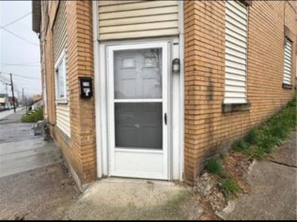 (undisclosed Address)