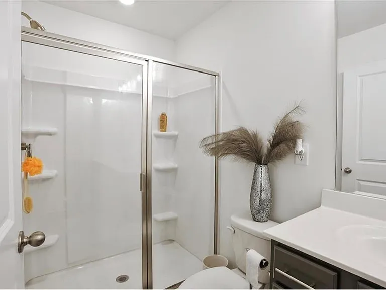 4140 Kingsbere Way — Photo 18