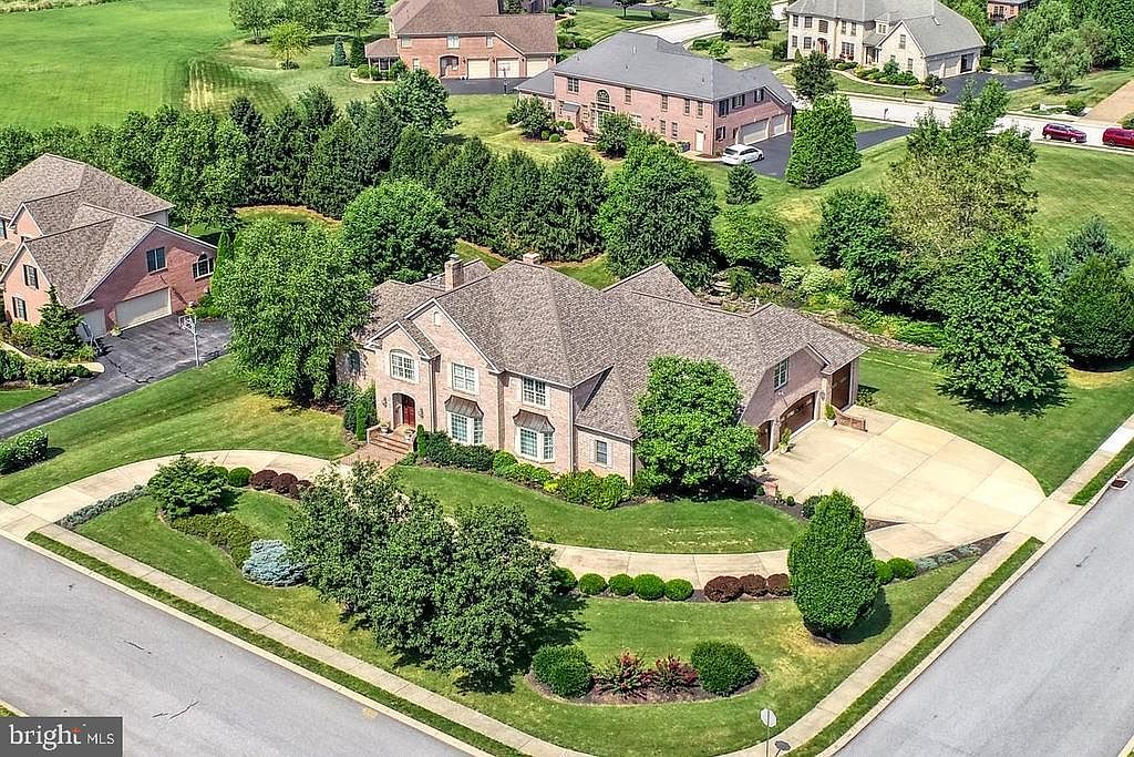 1348 Wicklow Dr, York, PA 17404 Zillow