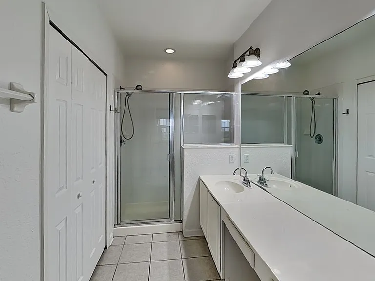 5049 Maxon Ter — Photo 13