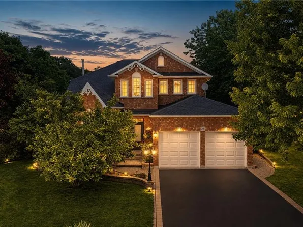 28 Taywood Ct, Hamilton, ON L9H 7A2