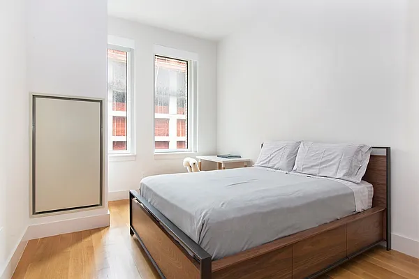 Rented by Douglas Elliman | media 18