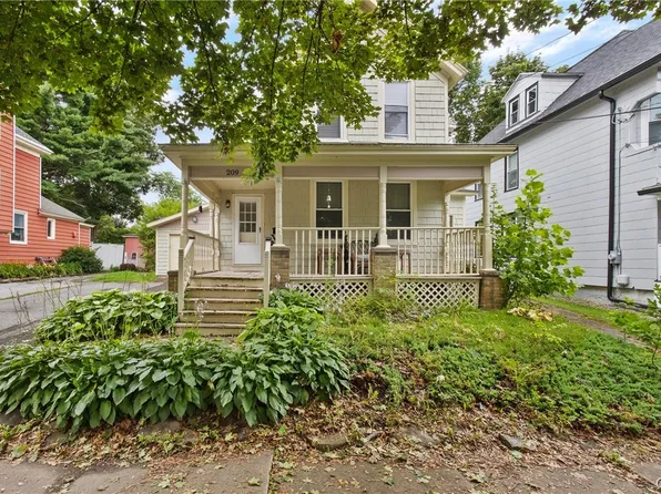 209 E 7th St, Oswego, NY 13126