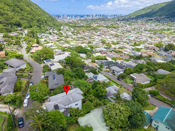 3232 Paty Dr, Honolulu, HI 96822