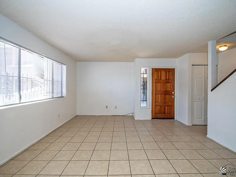 833 S Avenue A #32 — Photo 4