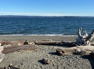 15116 Sunrise Dr NE, Bainbridge Island, WA 98110