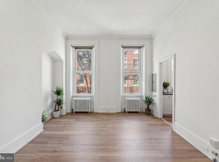 1624 Spruce St APT 2F, Philadelphia, PA 19103