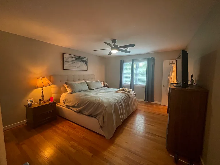 405 Art Hanes Cir — Photo 8
