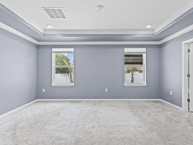 681 SW Millard Dr — Photo 23