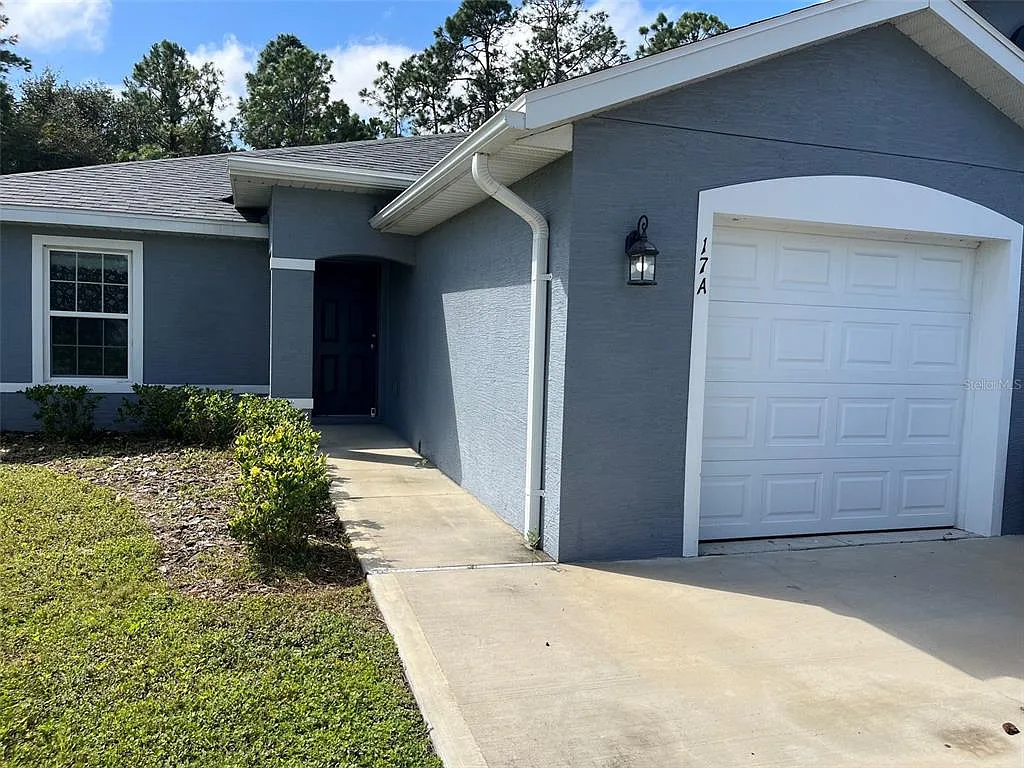 3 bed, 2.0 bath, 1213 sqft, $1,700 — Photo 2