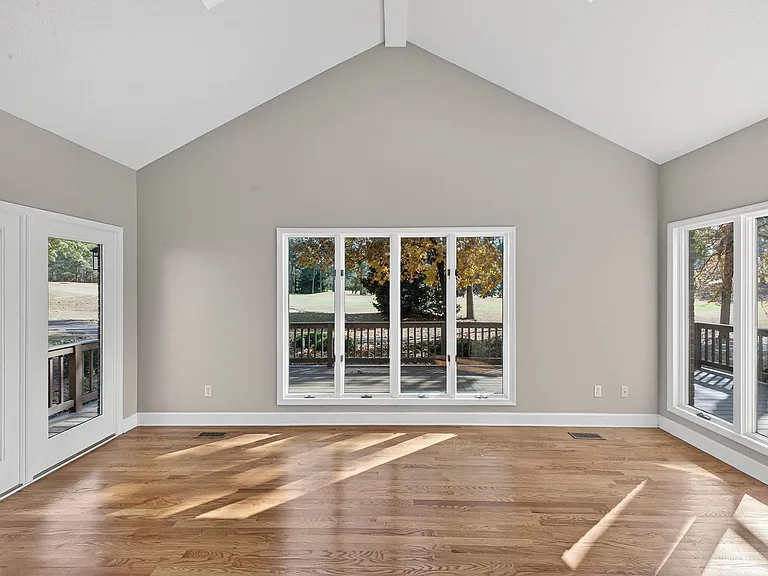 205 Club Villa Dr W — Photo 17