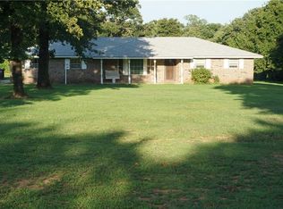3510 Janet Ln, Harrah, OK 73045