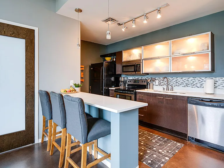 2115 Yeaman Pl #203 — Photo 13