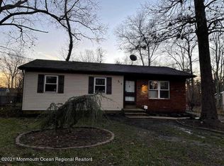 314 Rhode Island Rd, Browns Mills, NJ 08015