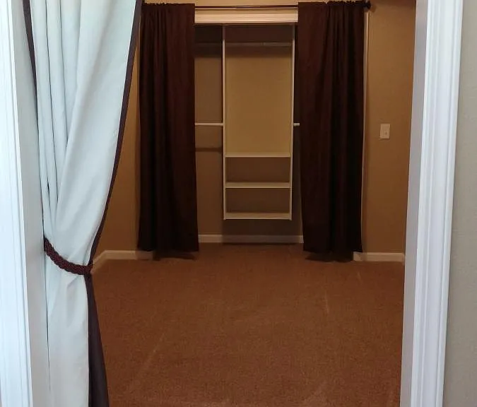 2105 Kuhn St #A — Photo 4