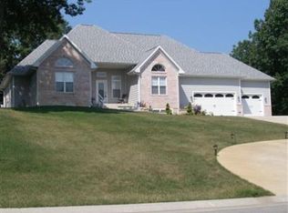 3928 N Malaga Dr W, La Porte, IN 46350