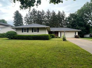 1745 Wood St, Freeport, IL 61032