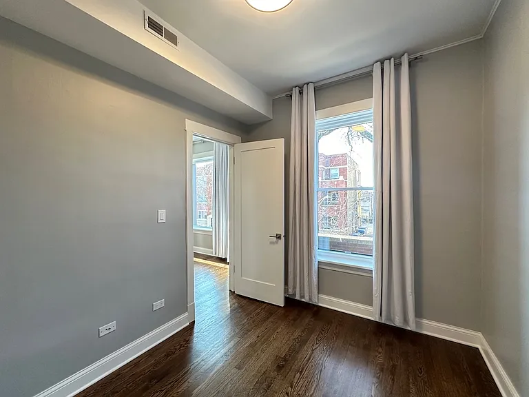 2115 N Spaulding Ave #3 — Photo 14