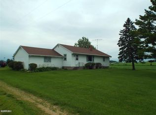 9089 N Waddams Grove Rd, Lena, IL 61048