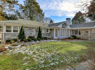 195 Bible St, Cos Cob, CT 06807