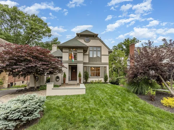 3918 Devonshire Dr, Cincinnati, OH 45226