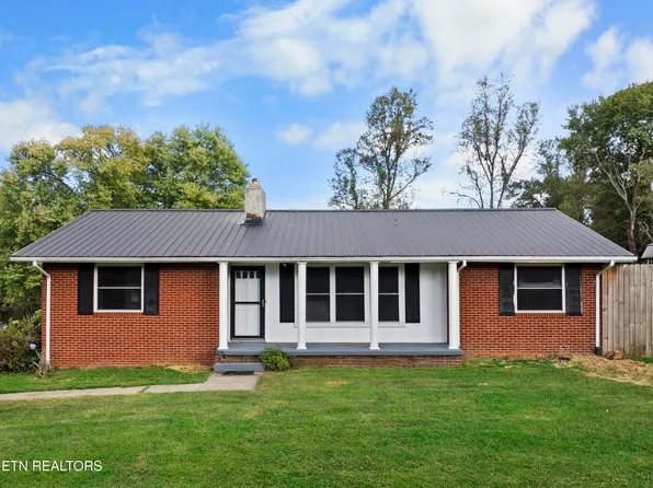 328 Edgewood Dr, La Follette, TN 37766