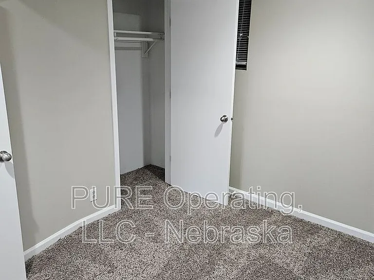 3341 S 89th St — Photo 44