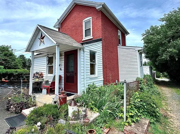 120 E Race St, Pottstown, PA 19464