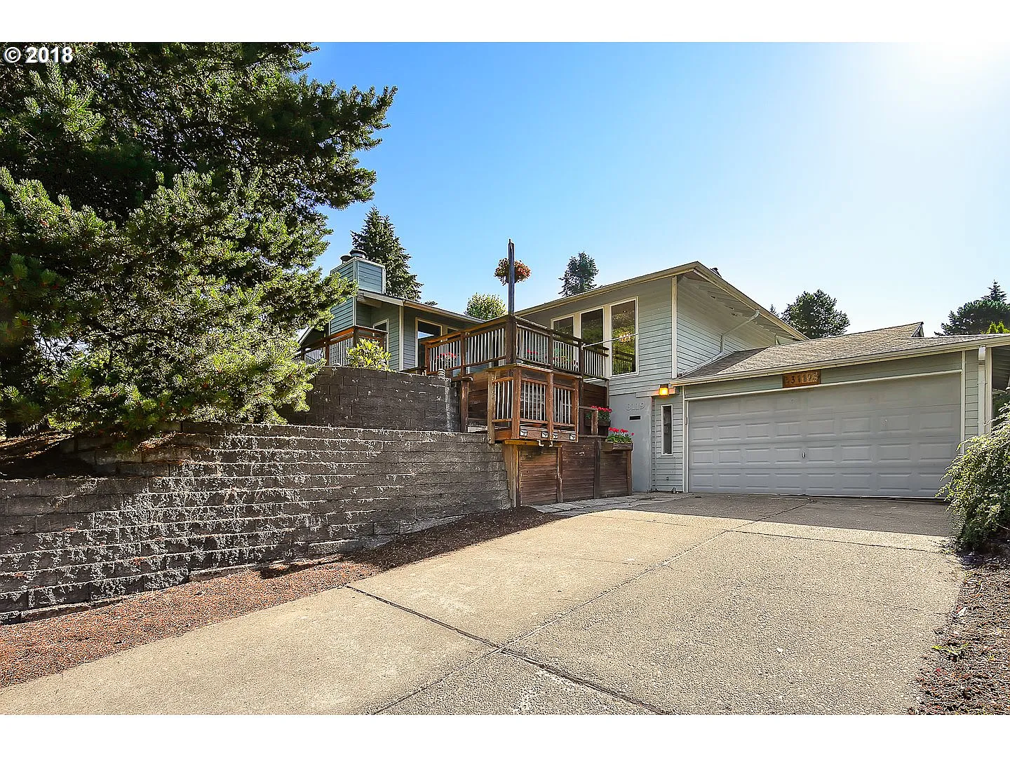 3119 Lavina Dr photo 1