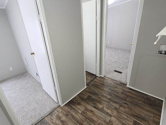 4th image of 2900 N Union St #120