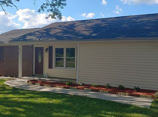 225 Whittenburg Rd, Crossville, TN 38571