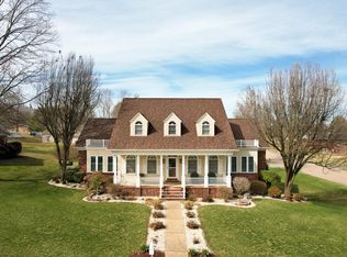 302 Dowling Dr, Perryville, MO 63775