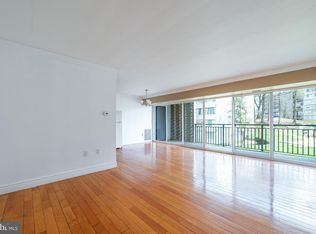 1802 Metzerott Rd APT 207, Adelphi, MD 20783