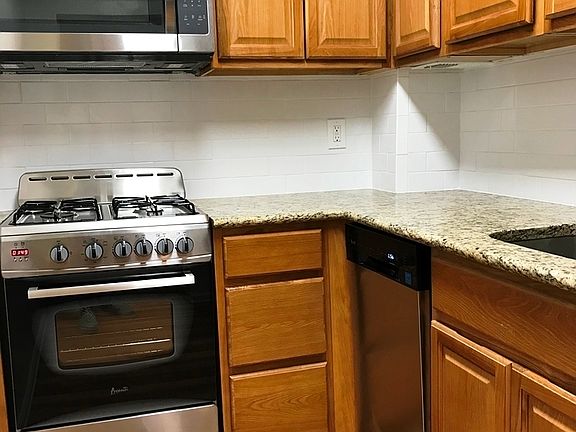 3rd image of 85-10 120th St #410