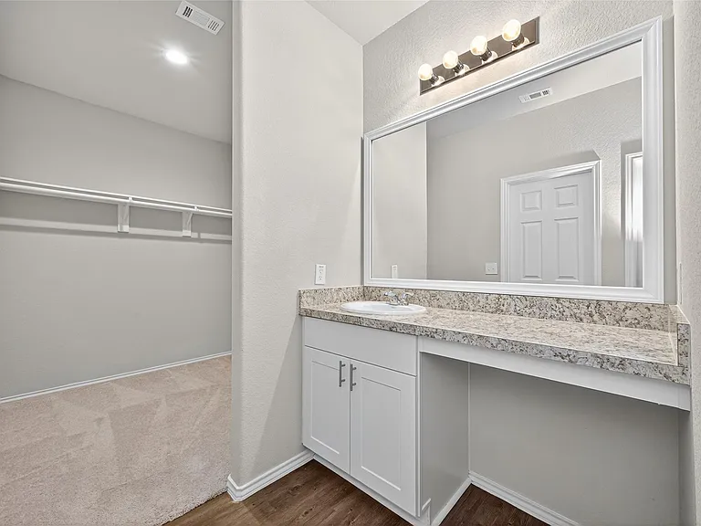 15171 Willow Tree Ln — Photo 28