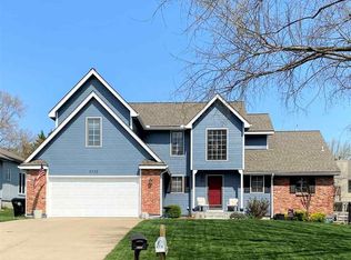 6732 SW Finsbury Ave, Topeka, KS 66614