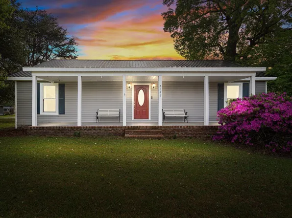 2141 McNair Rd, Tarboro, NC 27886
