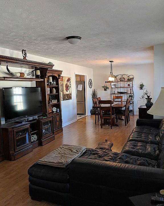 1st image of 7095 E Cranberry Ct