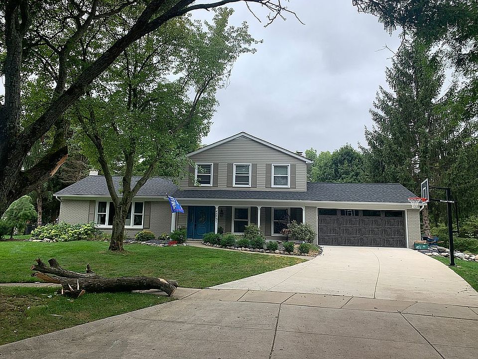 1st image of 45731 Clement Ct