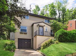 3931 Boulevard Dr, Pittsburgh, PA 15217
