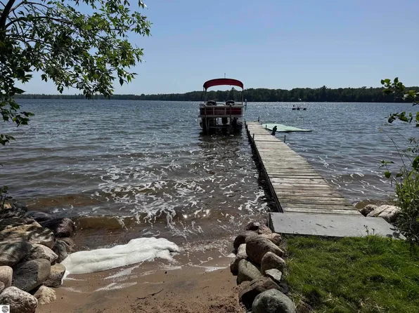 $550,000 — 0 Birch Pointe Dr, Kewadin MI